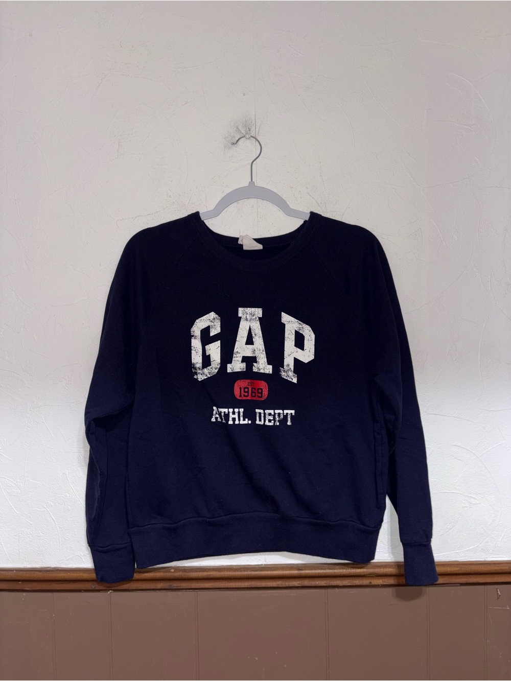 GAP | Navy Sweatshirt | Size Medium